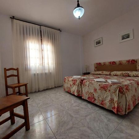 Hostal Restaurante Villa De Sepúlveda Esterno foto
