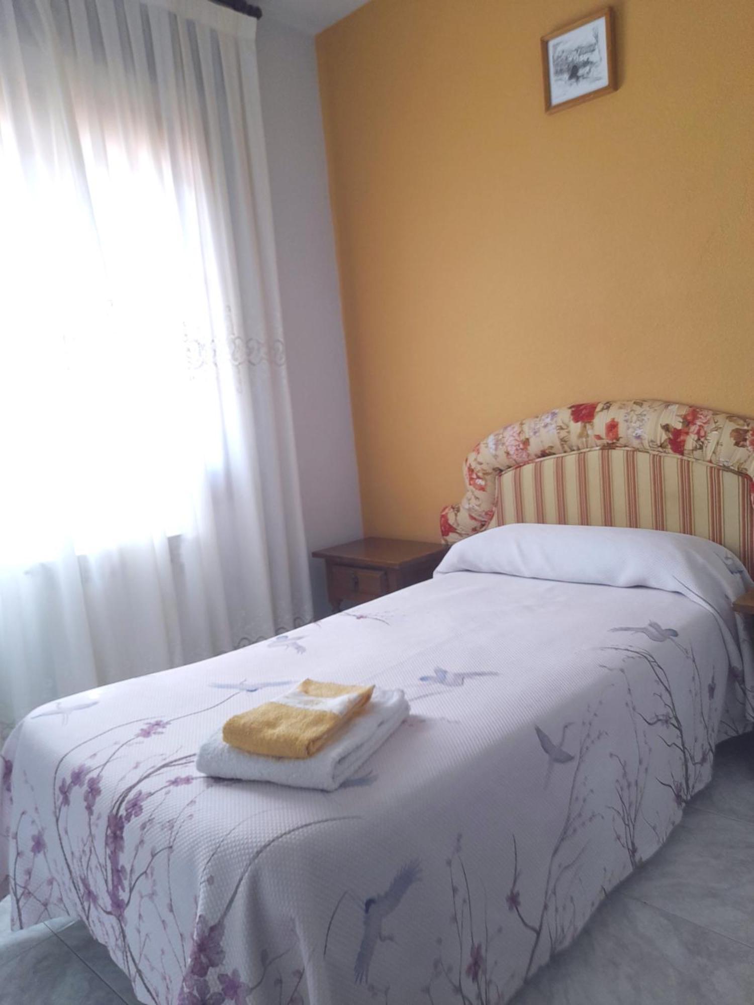 Hostal Restaurante Villa De Sepúlveda Camera foto