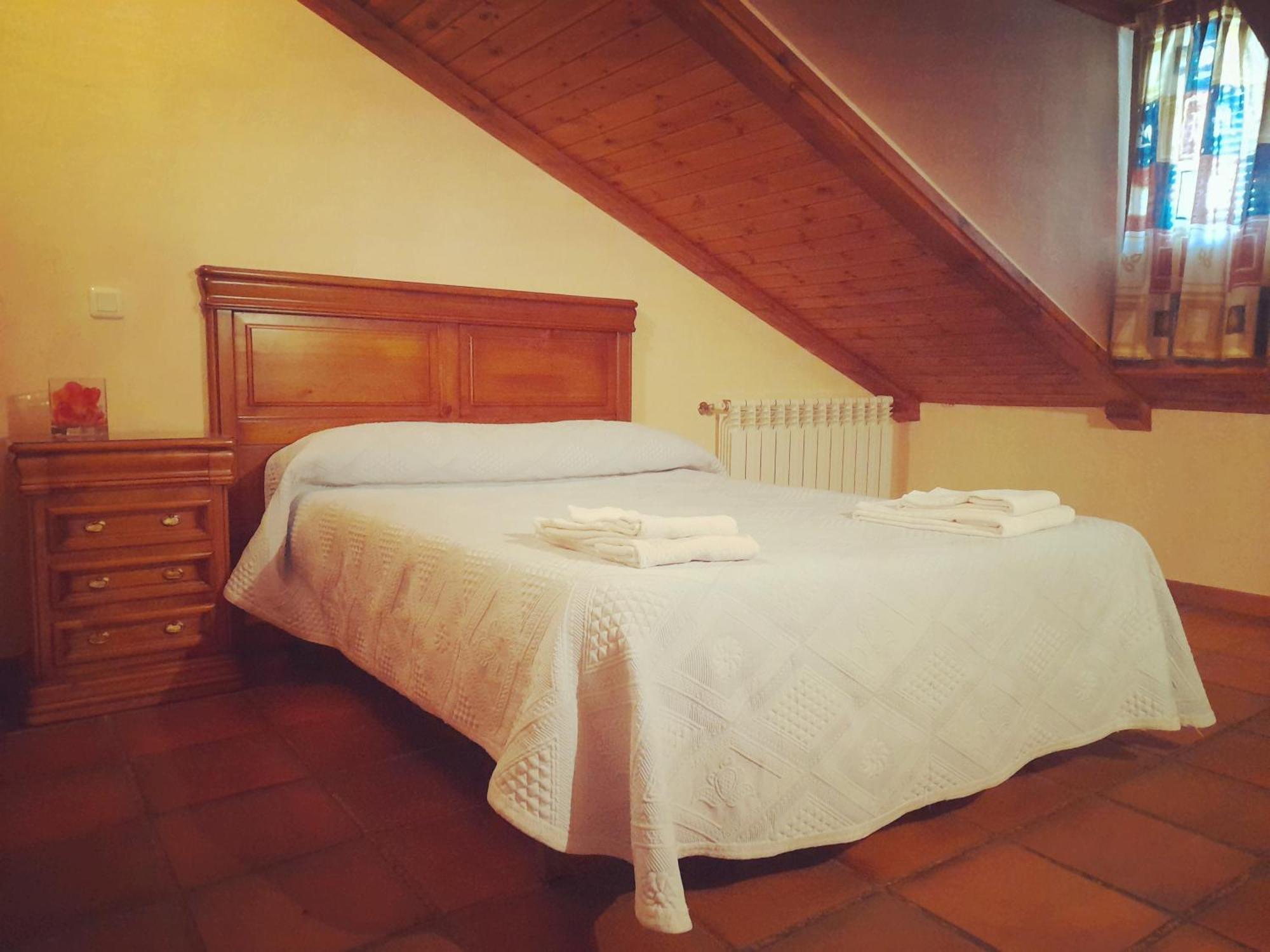 Hostal Restaurante Villa De Sepúlveda Esterno foto